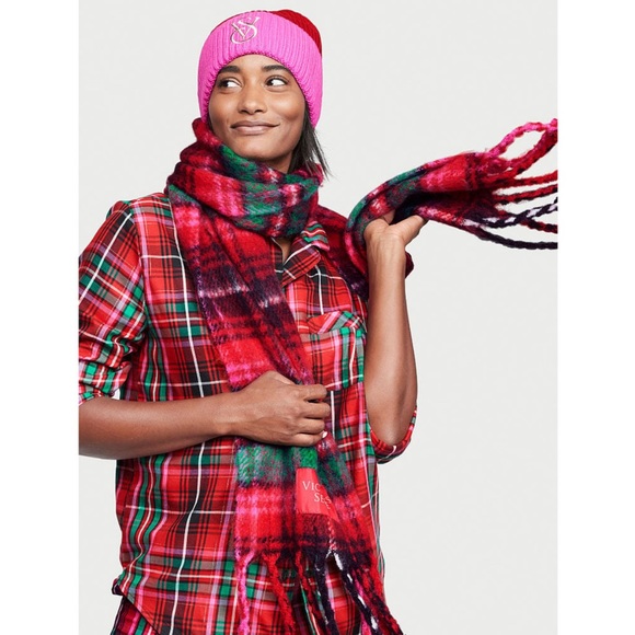 Victoria's Secret Flannel PJs NWT XXL Plaid Valentine’s Day Victoria's Secret - Picture 3 of 6